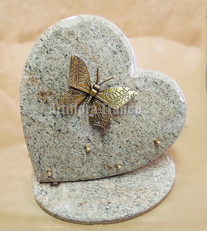 PLAQUE GRANIT FORME COEUR 30 CM