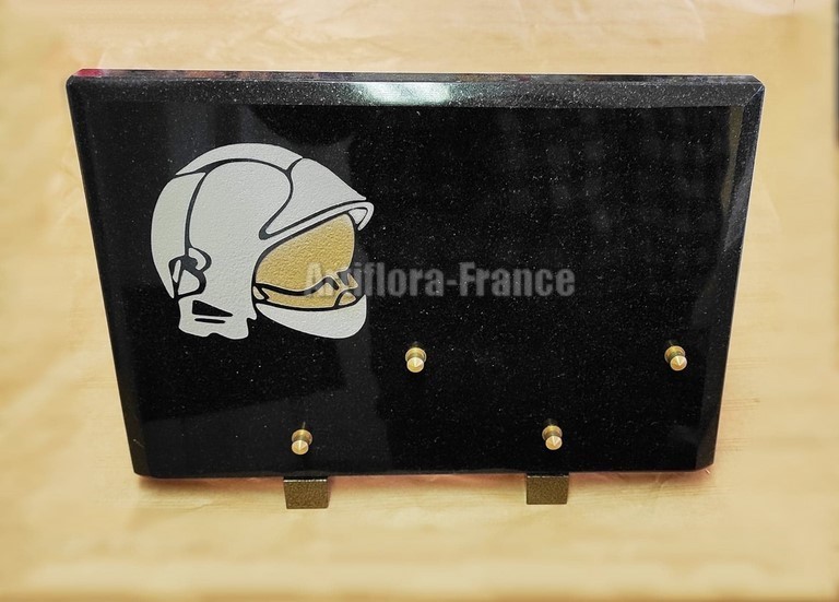 PLAQUE GRANIT 20X30CM POMPIER