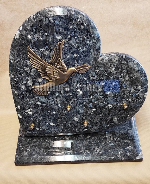 PLAQUE GRANIT FORME COEUR 30 CM