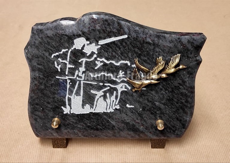 PLAQUE GRANIT 15X20CM CHASSEUR