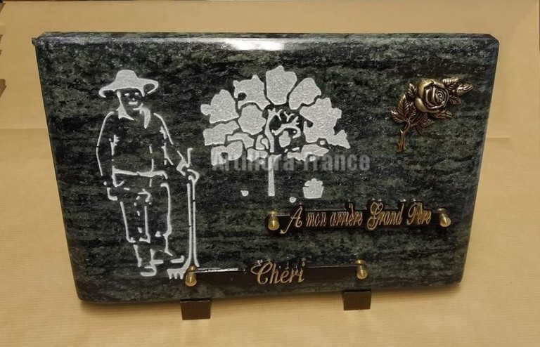 PLAQUE GRANIT 20X30CM JARDINIER