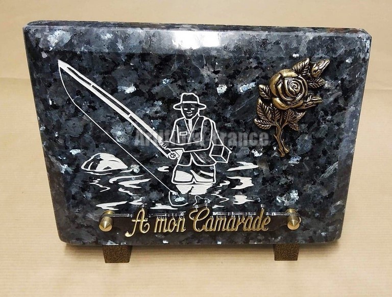 PLAQUE GRANIT 15X20CM PECHEUR