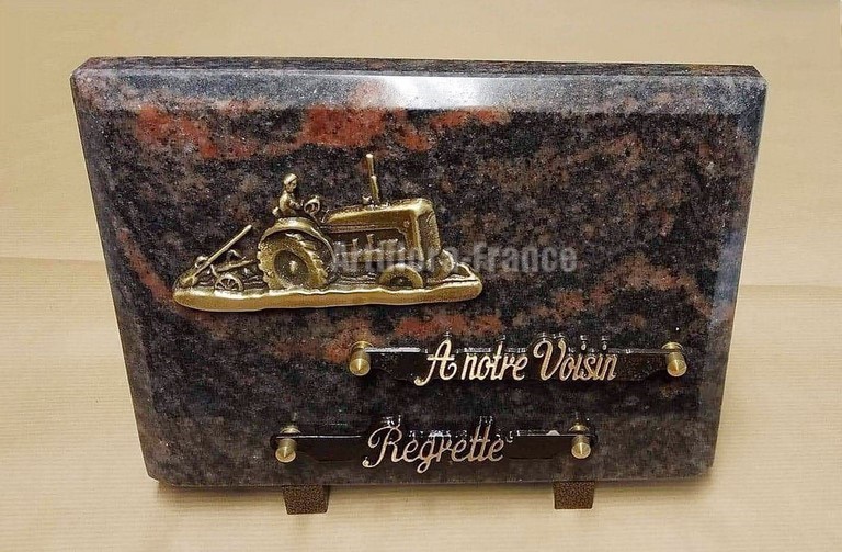 PLAQUE GRANIT 18X25CM TRACTEUR